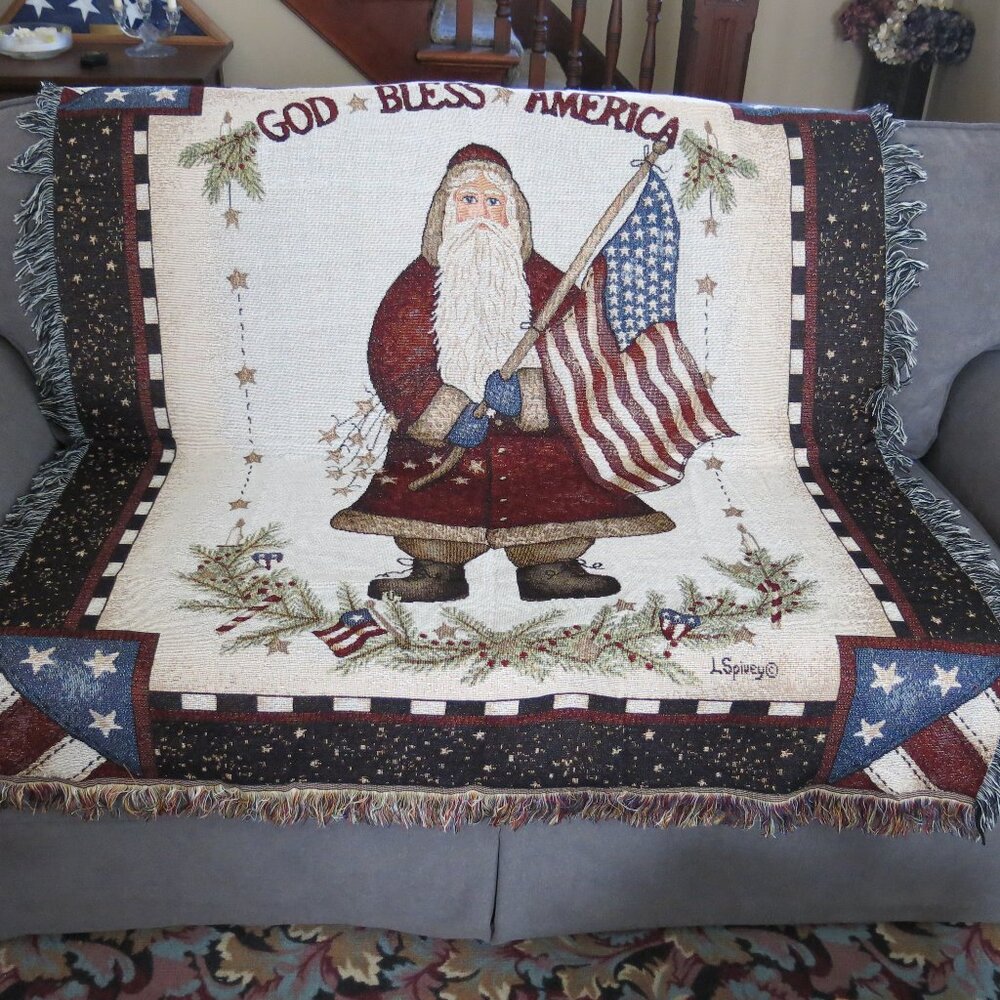 Mohawk Home Acrylic Tapestry Throw Light Blanket July 4 th Santa Claus Décor NWT